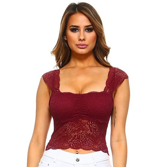 Yelete Other - NWT Short Sleeve Crop Top Bralette removable padding